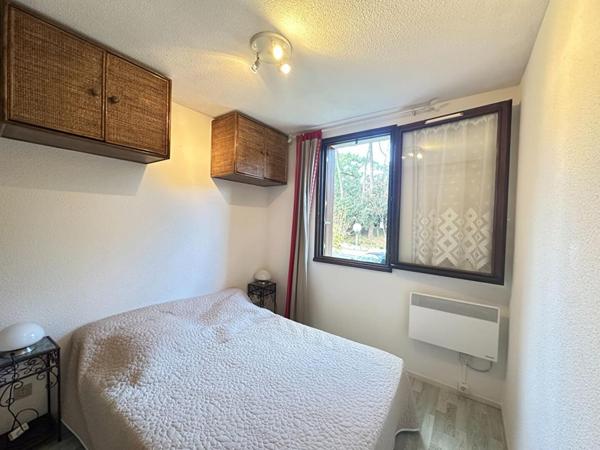 Appartement type T2 200 m Plage