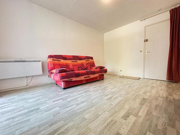 Appartement type T2 200 m Plage