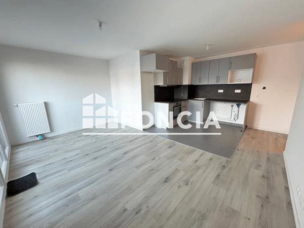 Location Appartement 3 pièces 59.67 m² - 4 RUE GUSTAVE LHOPITEAU Chartres 28000