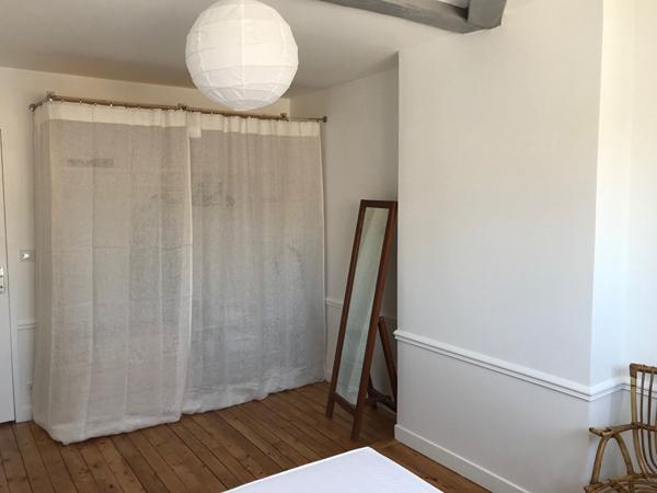 ORLEANS - Rue du Boeuf Saint Paterne / secteur Rue Bannier  - Médiathèque - Superbe  appartement  T2  entièrement meublé avec gout