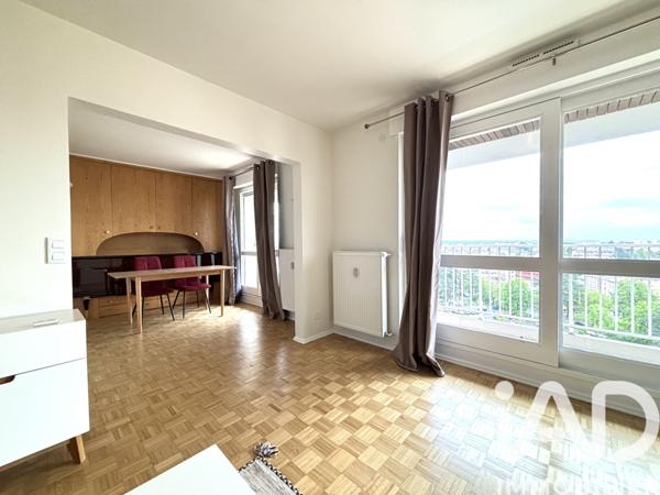 Location appartement 4 pièces 78 m² Villefranche-sur-Saône