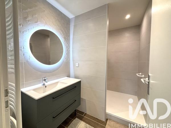 Location appartement 4 pièces 78 m² Villefranche-sur-Saône