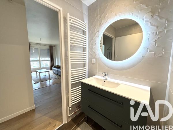 Location appartement 4 pièces 78 m² Villefranche-sur-Saône