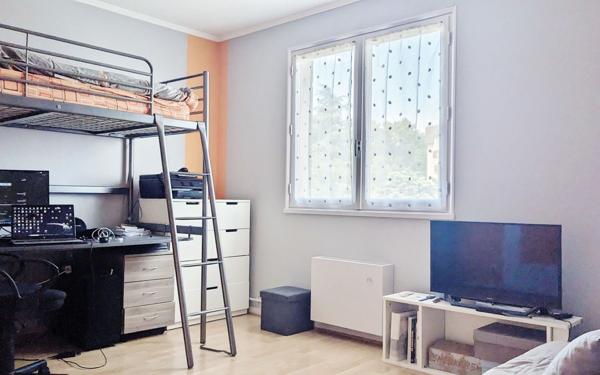 Appartement à vendre    5 pièces • 109,05 m2 Sainte-Foy-lès-Lyon
