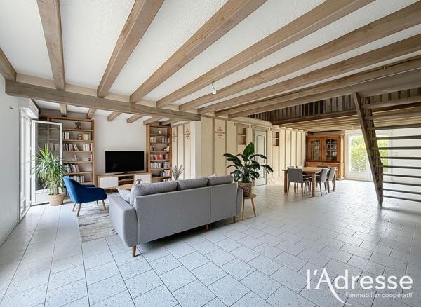 Maison familiale 160 m² ? 4 chambres, mezzanine, garage et jardin
