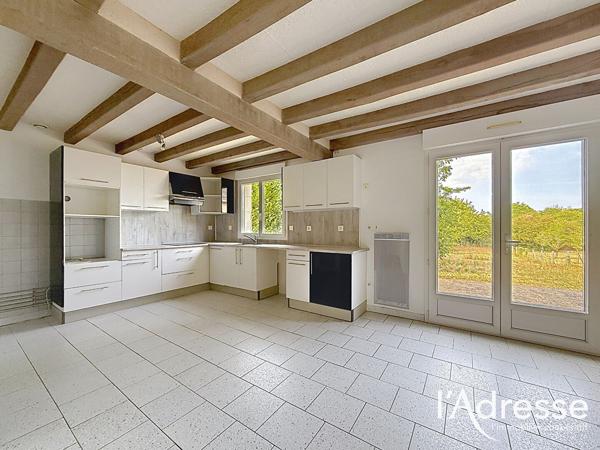 Maison familiale 160 m² ? 4 chambres, mezzanine, garage et jardin