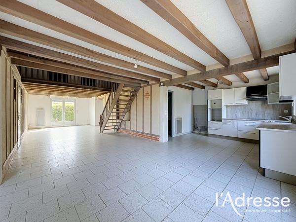 Maison familiale 160 m² ? 4 chambres, mezzanine, garage et jardin