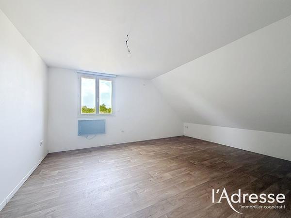 Maison familiale 160 m² ? 4 chambres, mezzanine, garage et jardin