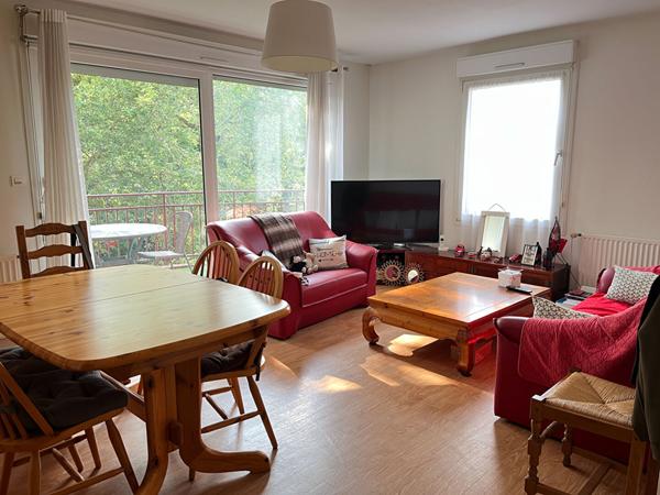 Appartement 3 pièces avec terrasse,  
Orvault 44700