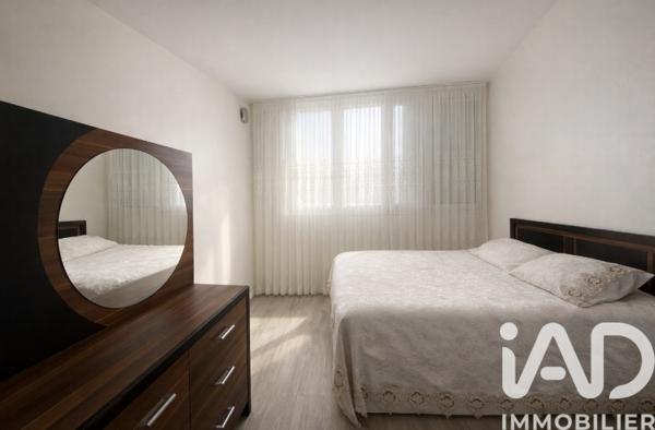 Appartement à vendre 4 pièces 81,41 m² Saint-Michel-sur-Orge