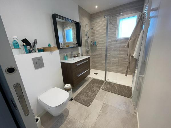 Maison à LARMOR-BADEN, 56870 - 7 pièces 178m²