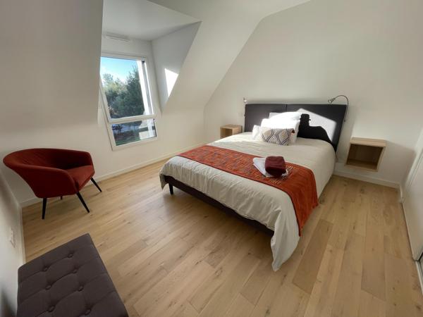 Maison à LARMOR-BADEN, 56870 - 7 pièces 178m²