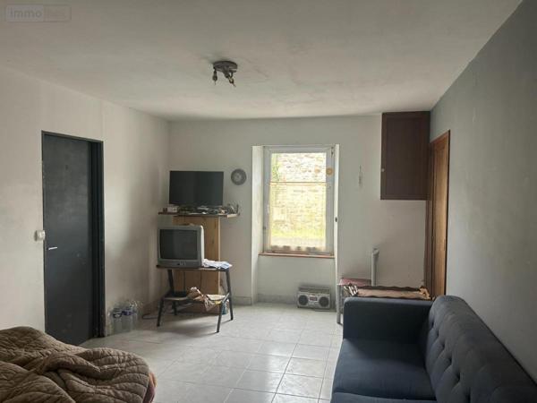 Maison à vendre à Grâces dans les Côtes-d'Armor (22200), ref : 22064-1130