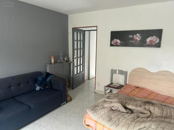 Maison à vendre à Grâces dans les Côtes-d'Armor (22200), ref : 22064-1130