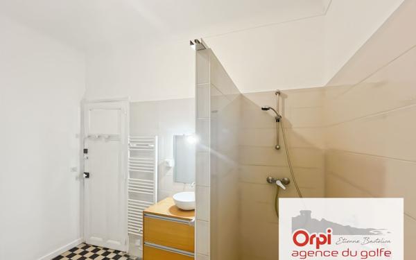 Appartement à louer    3 pièces •  Ajaccio