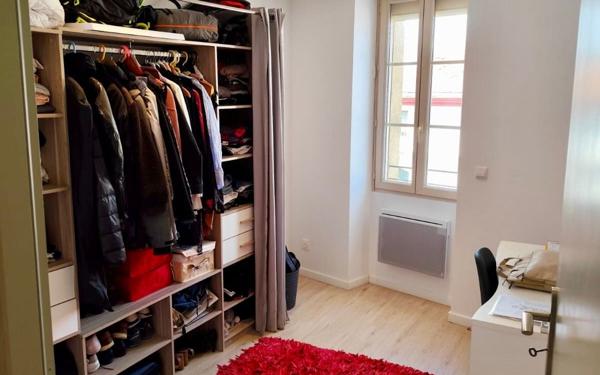 Appartement à louer    3 pièces •  Ille-sur-Têt
