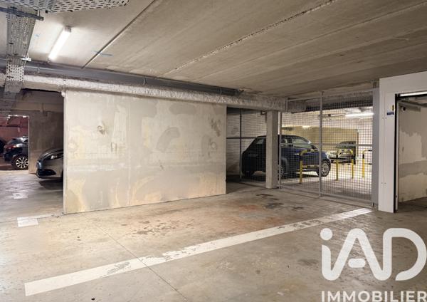 Parking à vendre 150 m² Guyancourt