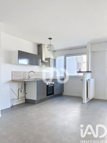 Appartement à vendre 3 pièces 70,2 m² Saint-Leu-la-Forêt