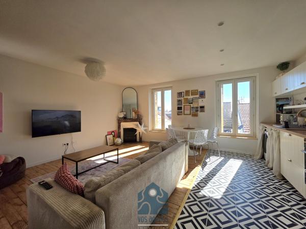 Appartement deux pièces avec cave