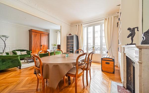 Appartement à vendre    4 pièces • 95,16 m2 Paris 12
