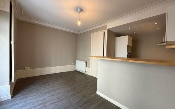 Appartement à vendre    3 pièces • 61,69 m2 Tours