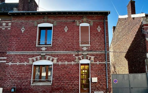 Maison à vendre    3 pièces •  Chauny