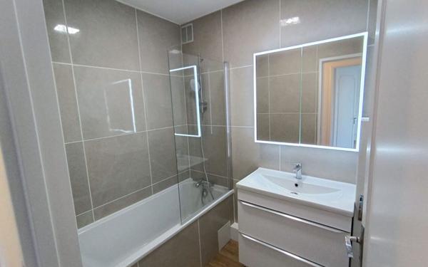 Appartement à louer    4 pièces • 105,38 m2 La Roche-sur-Yon