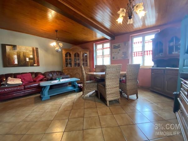 3%.COM Corps de ferme à rénover sur terrain de 5.50 ares Alteckendorf (67270)