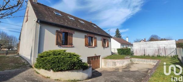 Maison 6 pièces de 115 m² à Ouzouer-sur-Loire (45570)