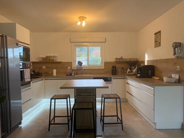 Maison à vendre 5 pièces, 820m² de terrain piscine SAINT MARTIN DE VALGALGUES (30)