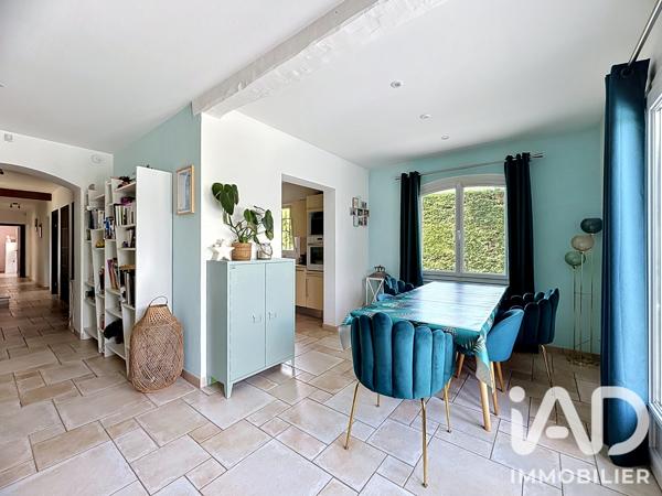Maison à vendre 7 pièces 193 m² Le Rouret