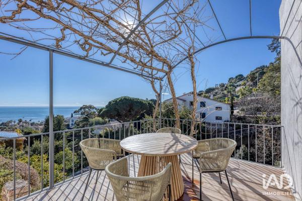 Maison à vendre 5 pièces 198 m² Vallauris