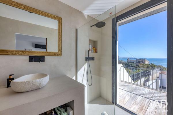 Maison à vendre 5 pièces 198 m² Vallauris
