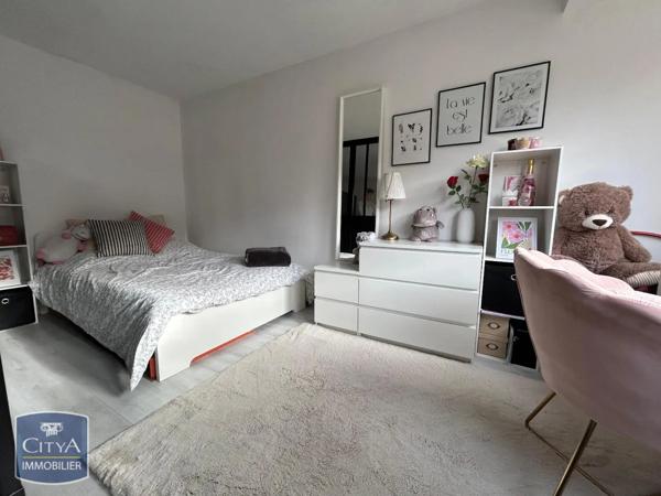 Appartement à louer 1 pièce 32m²