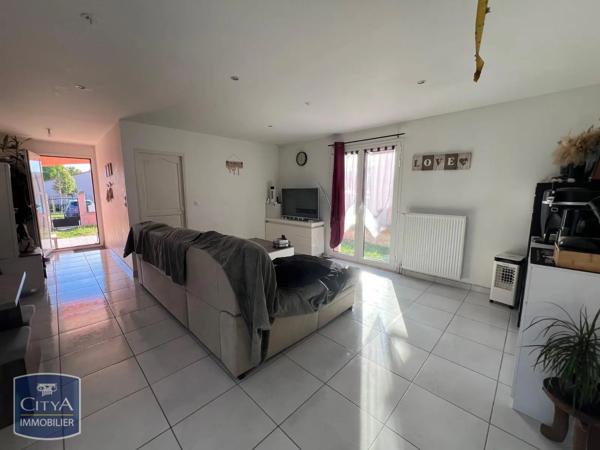 Maison à louer 4 pièces 74.75m² Issoire (63500)