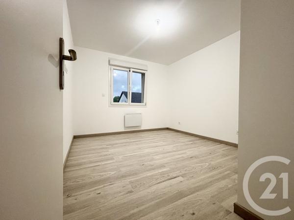 Maison à vendre  4 pièces - 118,84 m 2   PEYRILHAC  - 87