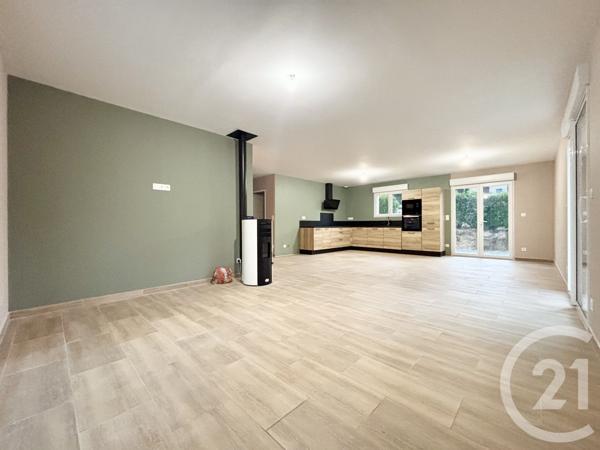 Maison à vendre  4 pièces - 118,84 m 2   PEYRILHAC  - 87