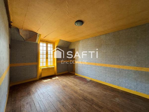 À rénover : grande maison au calme avec potentiel