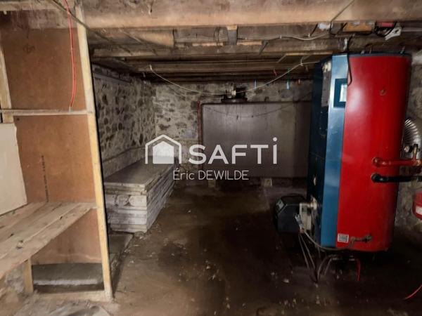 À rénover : grande maison au calme avec potentiel