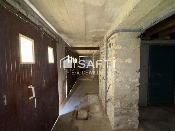 À rénover : grande maison au calme avec potentiel