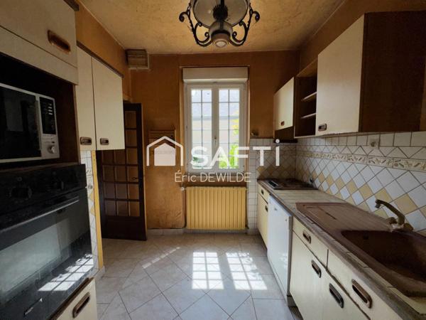 À rénover : grande maison au calme avec potentiel