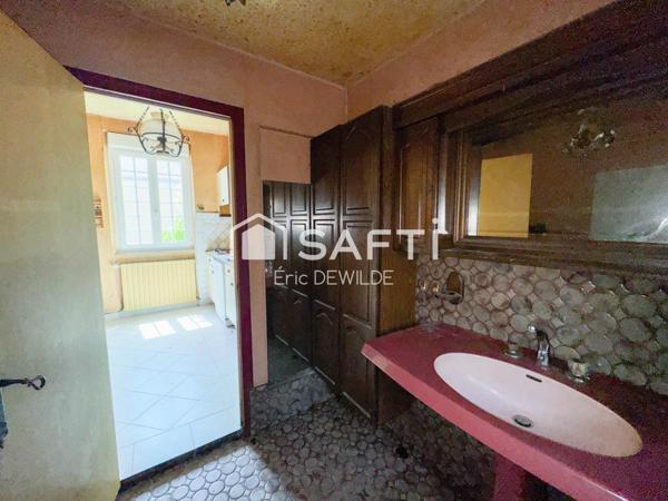 À rénover : grande maison au calme avec potentiel