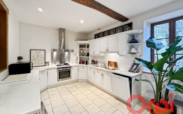 Maison à vendre    7 pièces • 186,50 m2 Dun-sur-Auron