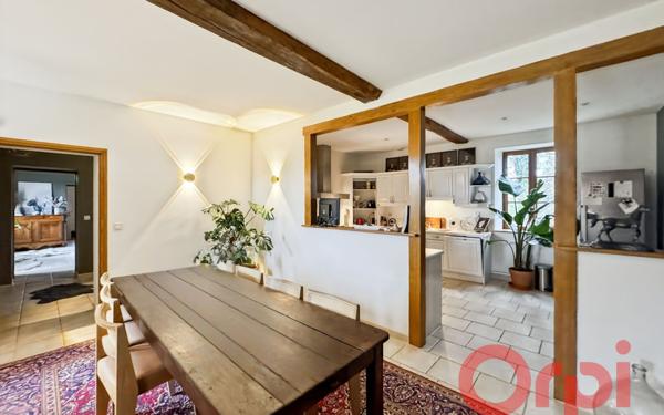 Maison à vendre    7 pièces • 186,50 m2 Dun-sur-Auron