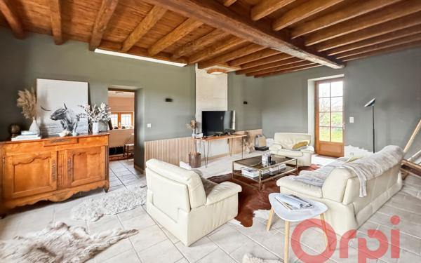 Maison à vendre    7 pièces • 186,50 m2 Dun-sur-Auron