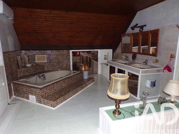 Maison à vendre 5 pièces 143 m² Véron