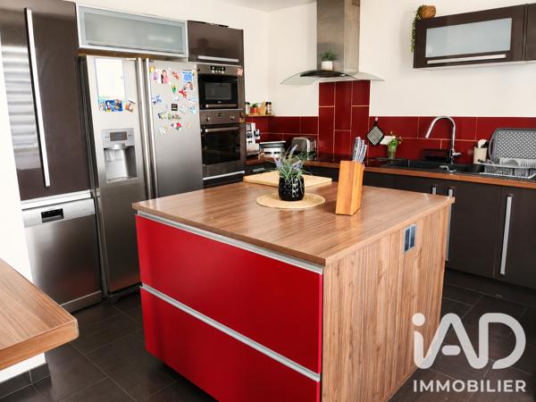 Maison à vendre 8 pièces 146,14 m² Les Mureaux