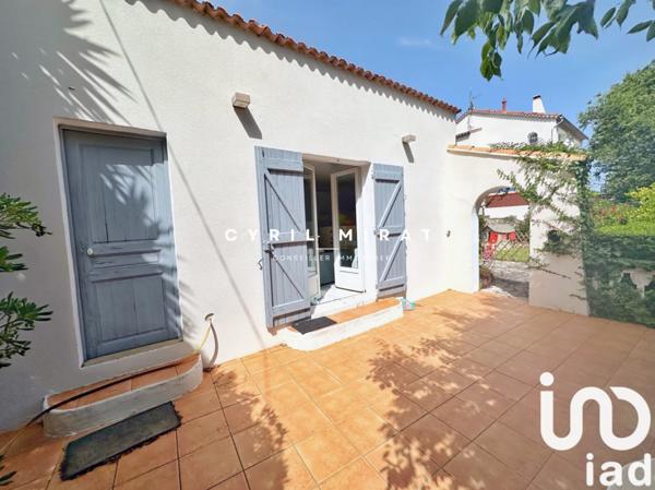 Maison à vendre 8 pièces 227 m² La Seyne-sur-Mer
