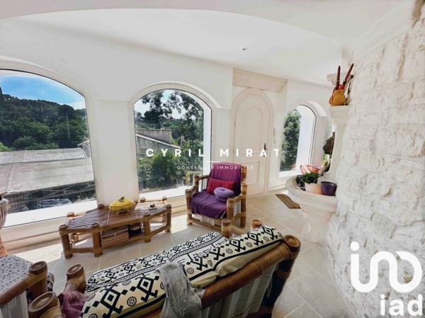 Maison à vendre 8 pièces 227 m² La Seyne-sur-Mer