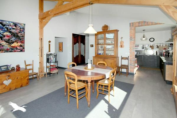 Maison à vendre 265 000 € Saint-Astier 5 p 130 m² DPE B